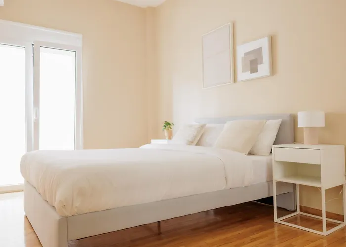 Modern 2Bdr Apt - 2\' To Metro - Direct To Acropolis