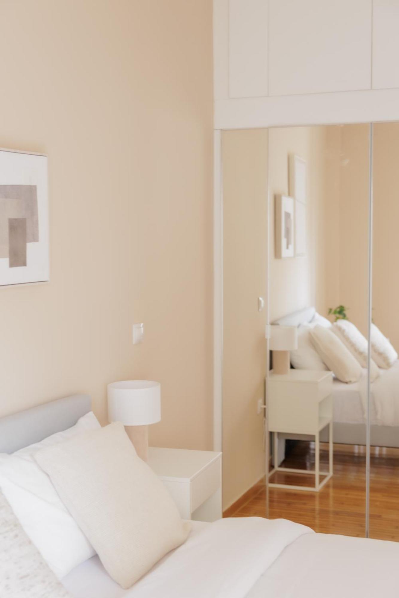 Modern 2Bdr Apt - 2' To Metro - Direct To Acropolis Apartmán Atény